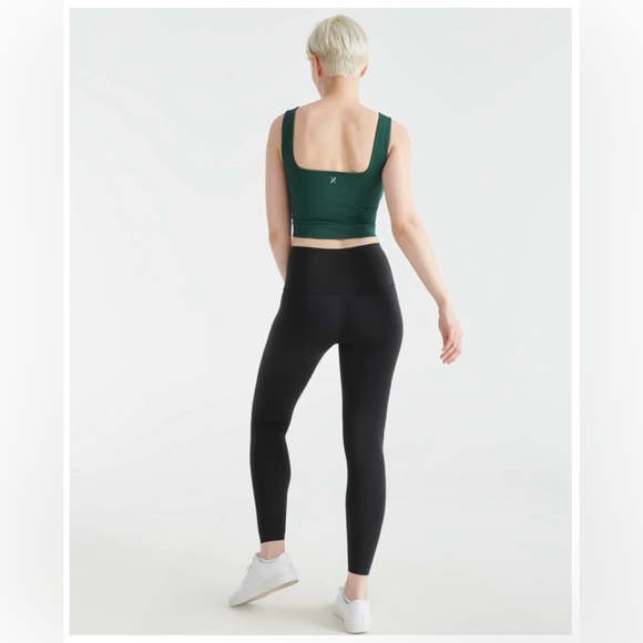 Knix Good To Go Seamless Tank Crop - Picture 3 of 7